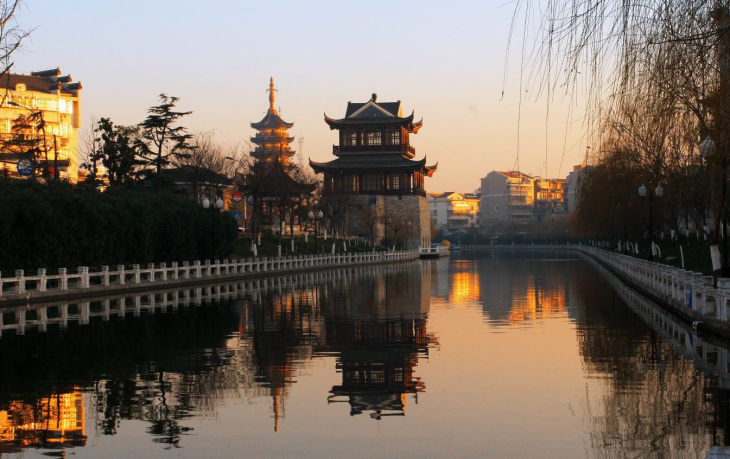 399元--无锡灵山拈花湾禅意小镇•赏梵天花海•宿太湖边赏太湖夜景太悦酒店赠送早餐•打卡网红玻璃桥 尊贵纯玩二日