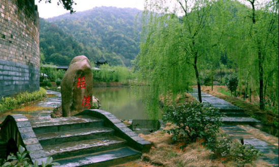 篁岭+三清山+婺源东线纯玩单高单动4日游